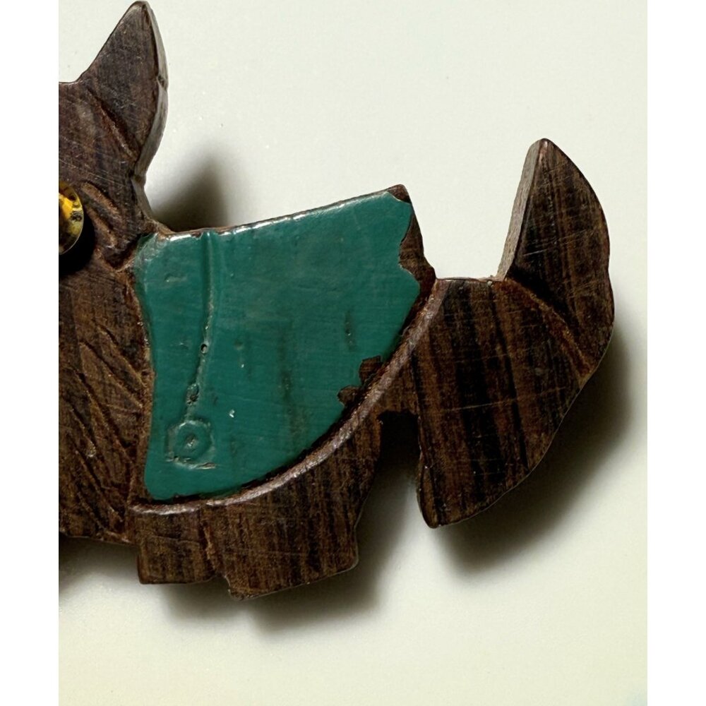Art Deco 30's Carved Wood Scottie Dog Brooch Glass Eyes - Picture 3 of 6